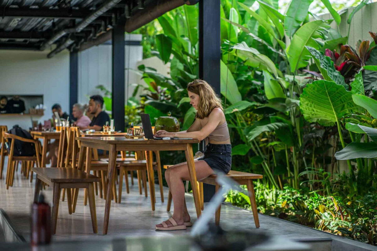 Start as a freelance strategy professional